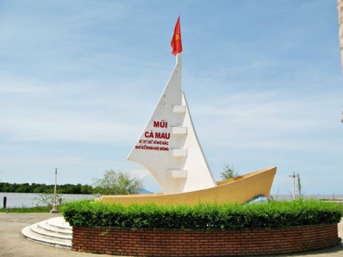 Co-so-cung-cap-ruou-dua-gia-si-tot-nhat-tai-Ca-Mau