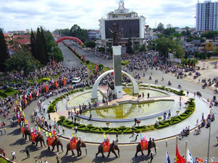 Mua-ruou-dua-o-dau-va-dam-bao-chat-luong-tai-Dak-Lak