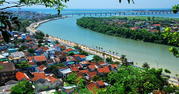 Mua-ruou-dua-o-dau-va-dam-bao-chat-luong-tai-Phu-Yen